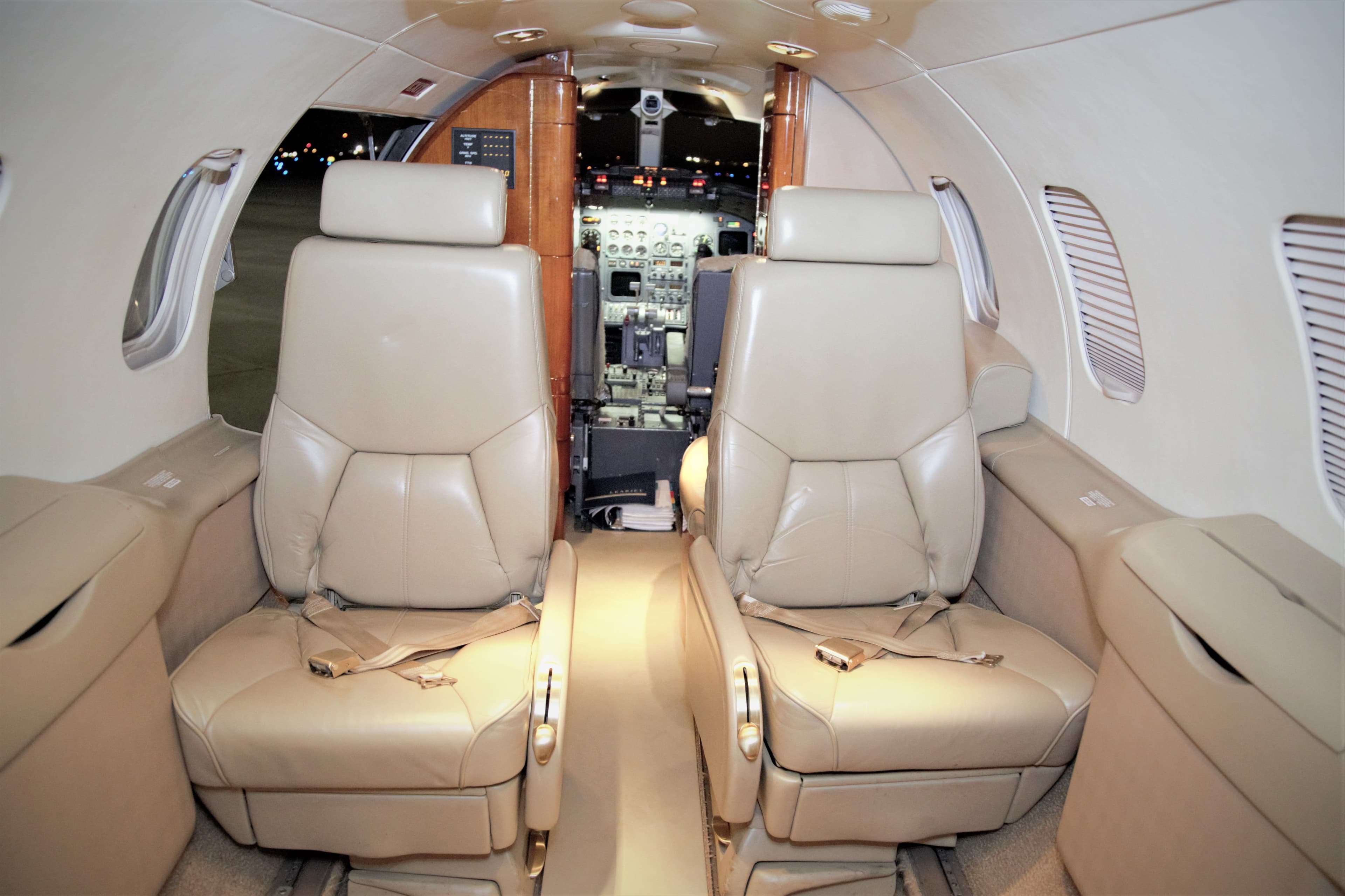 Learjet 31A N633PJ