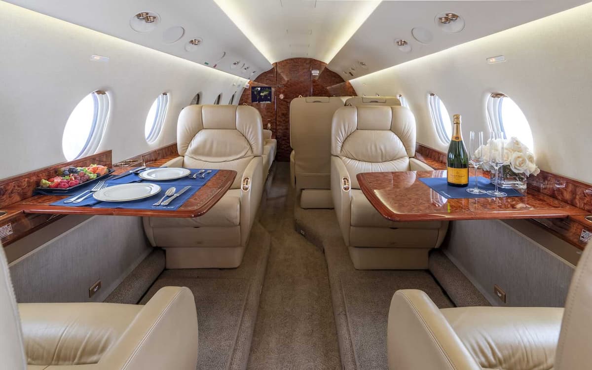 Gulfstream G200 N636SY
