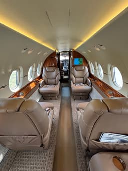 Hawker 800XP N63YM