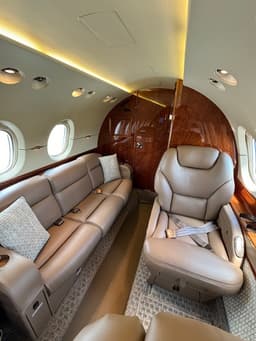 Hawker 800XP N63YM