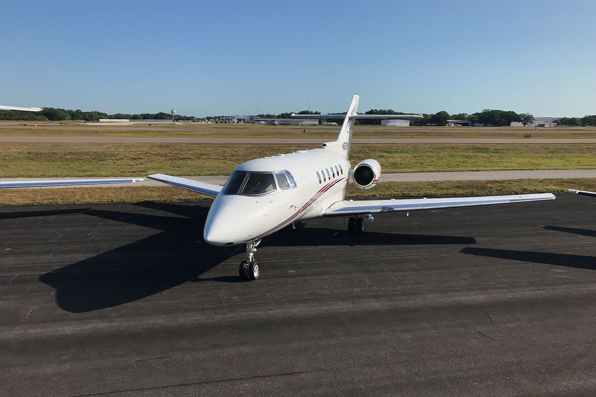 Hawker 800XP N63YM