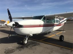 Cessna 207 N6449H