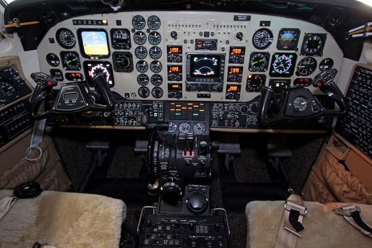 Beechcraft King Air 350iER N64FB