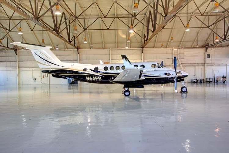 Beechcraft King Air 350iER N64FB