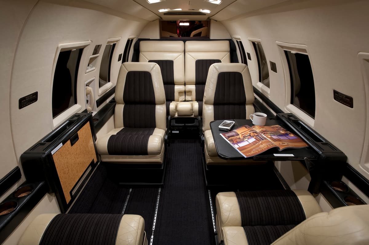 Beechjet 400 N64VM