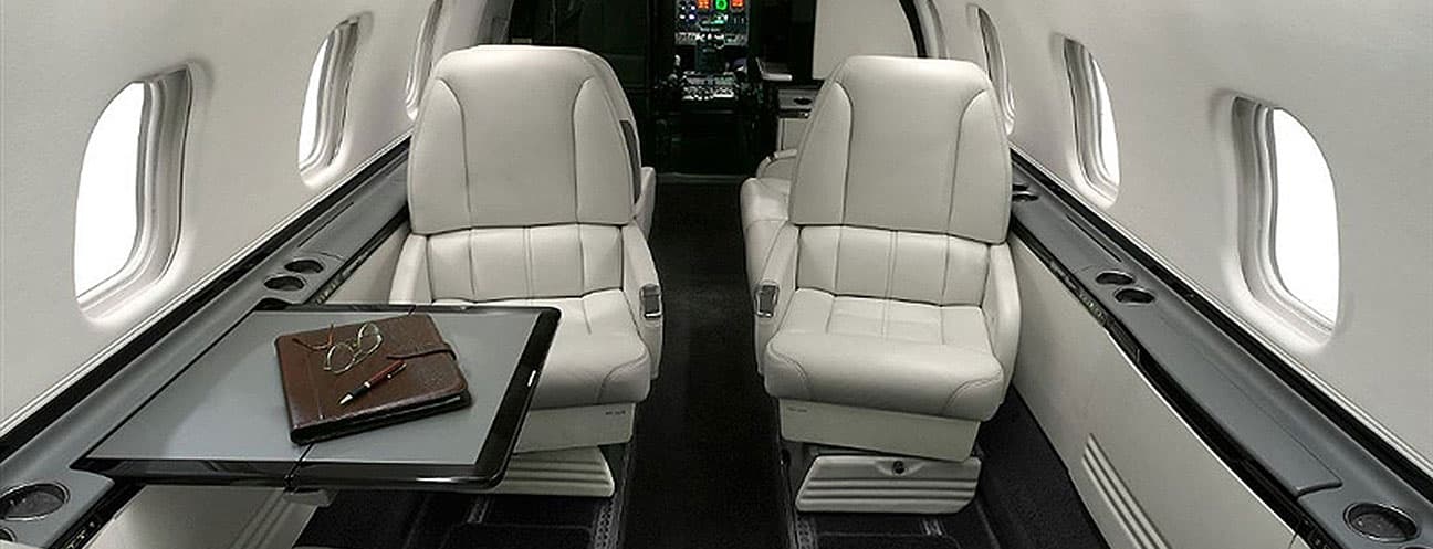 Learjet 60 N654AN