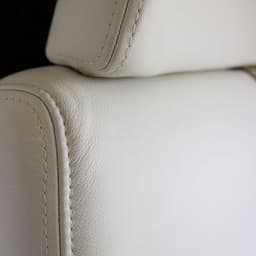 Embraer Phenom 300 N66M