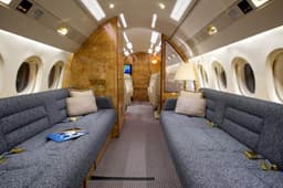 Falcon 900B N670JD
