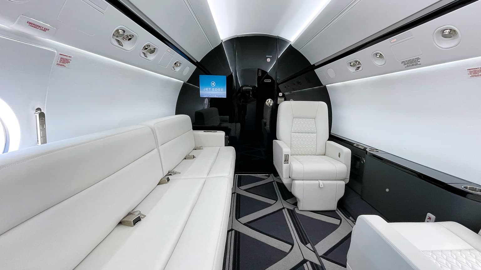 Gulfstream G450 N67JE