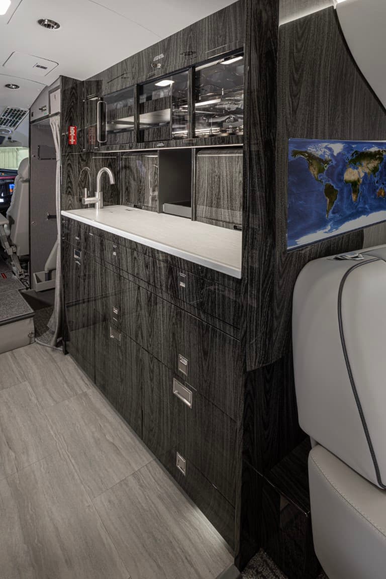 Falcon 2000EX N680SF