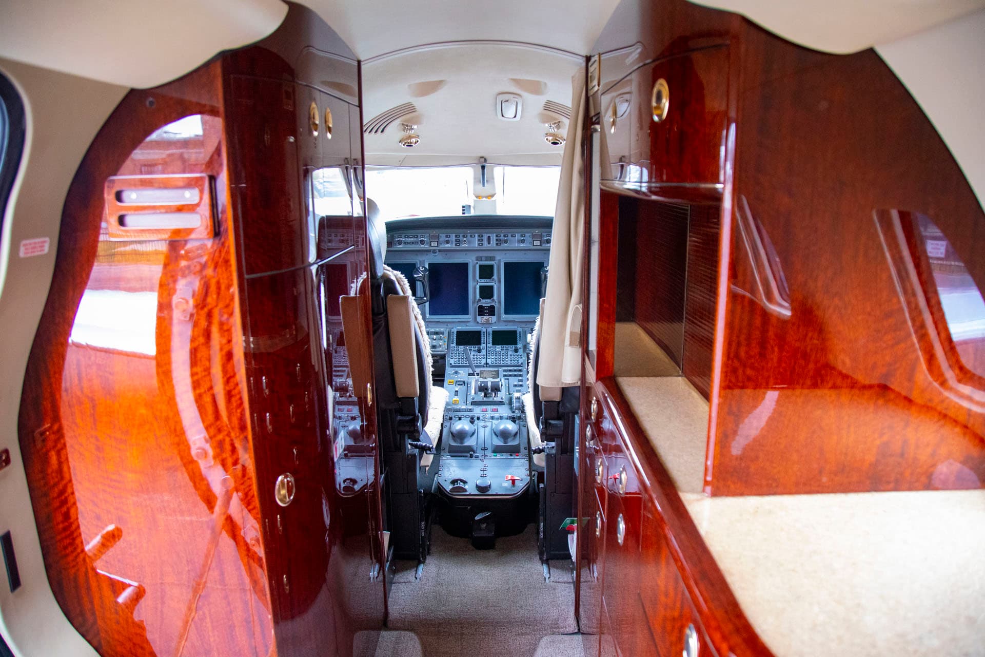 Cessna Citation Sovereign N680UT