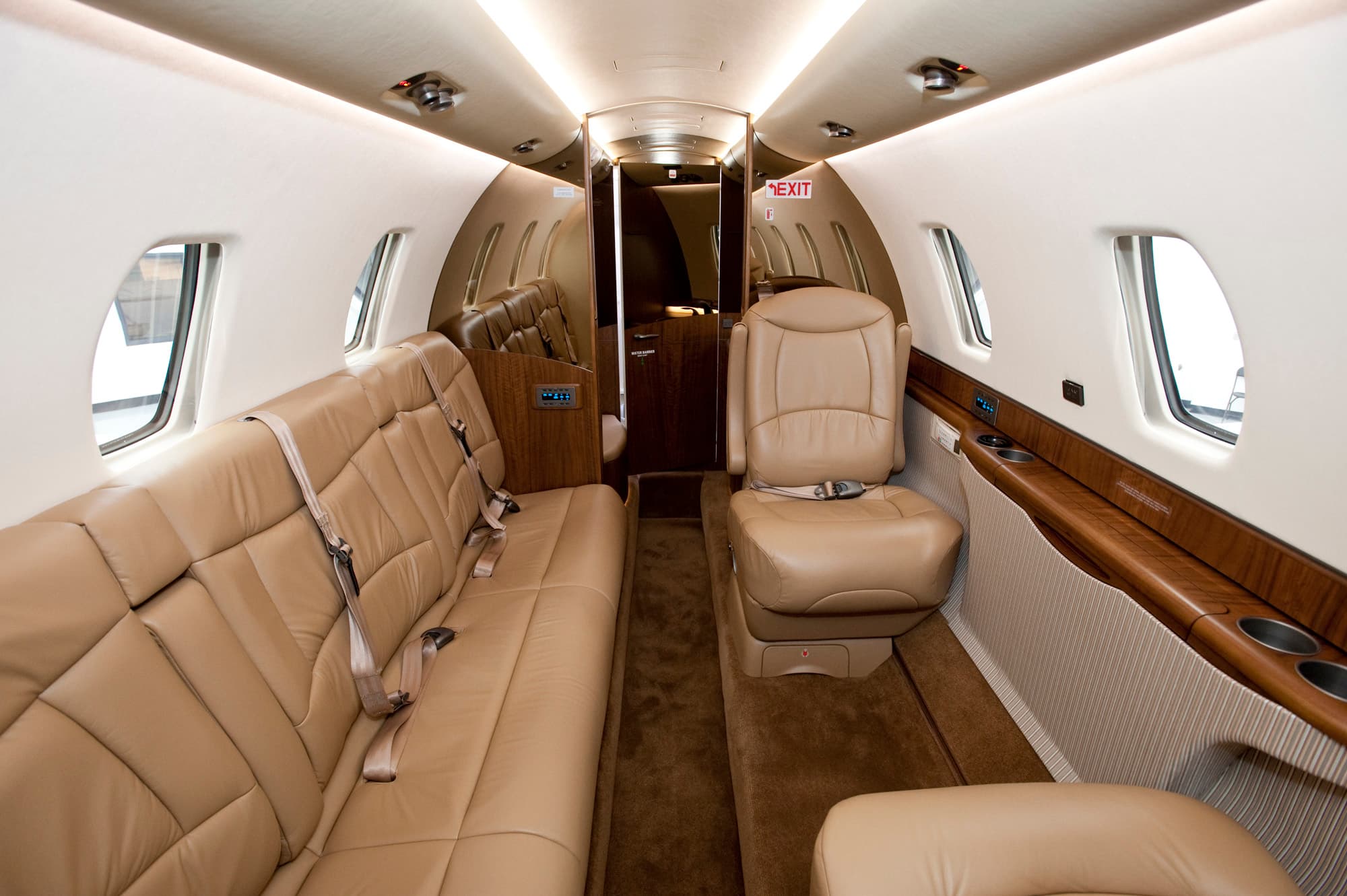 Cessna Citation Sovereign N68SL