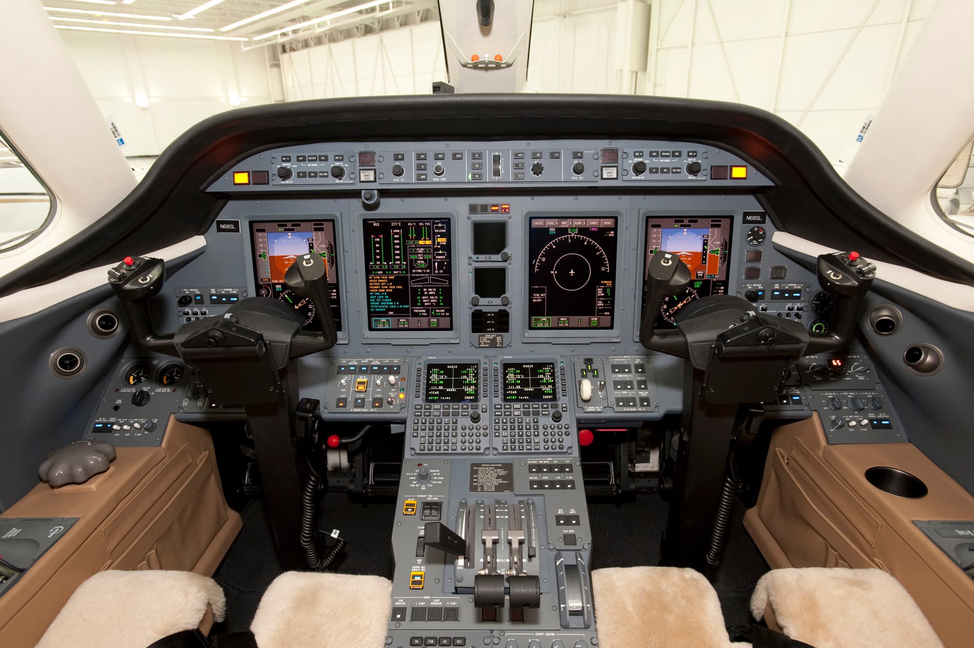 Cessna Citation Sovereign N68SL