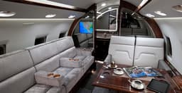 Challenger 604 N698RS