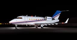Challenger 604 N698RS
