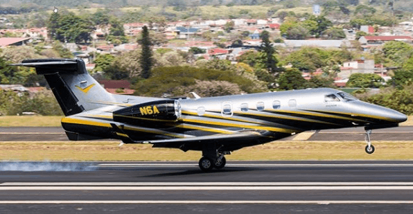Embraer Phenom 300 N6A