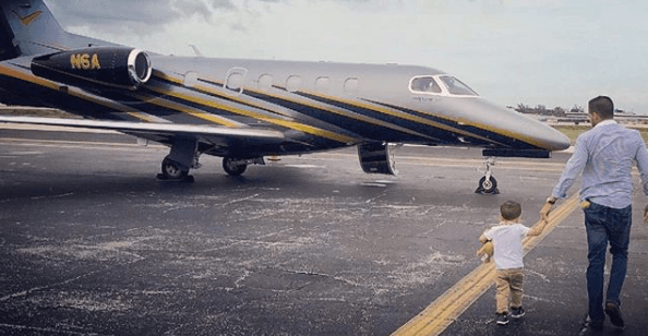 Embraer Phenom 300 N6A