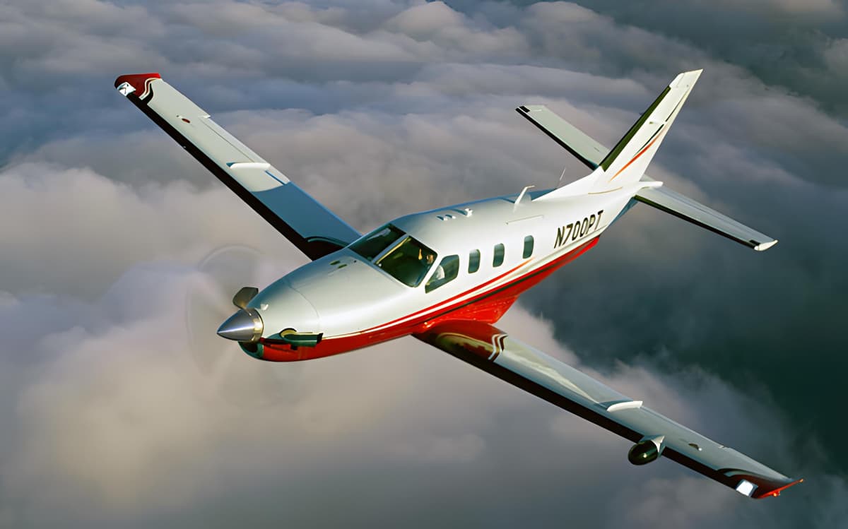 Socata TBM 700A N700FP