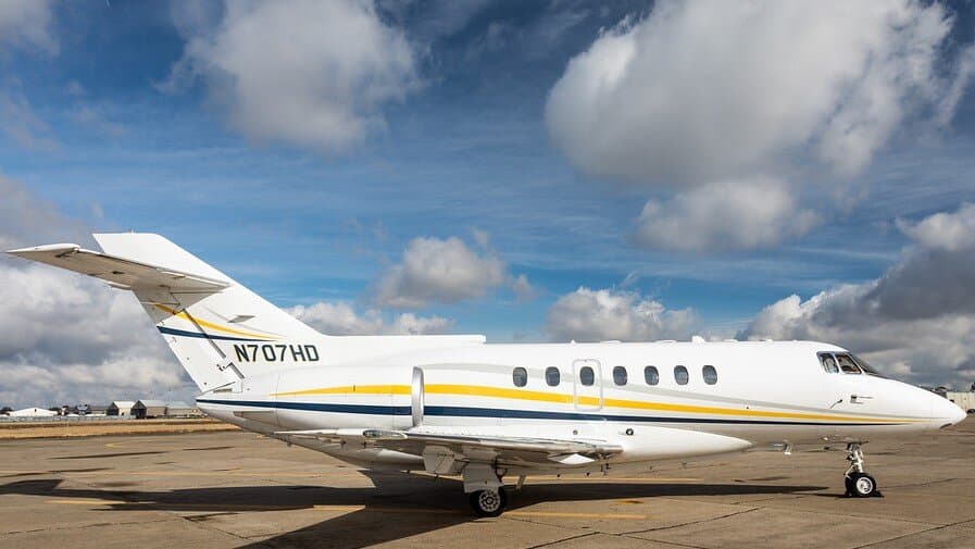 Hawker 1000 N707HD