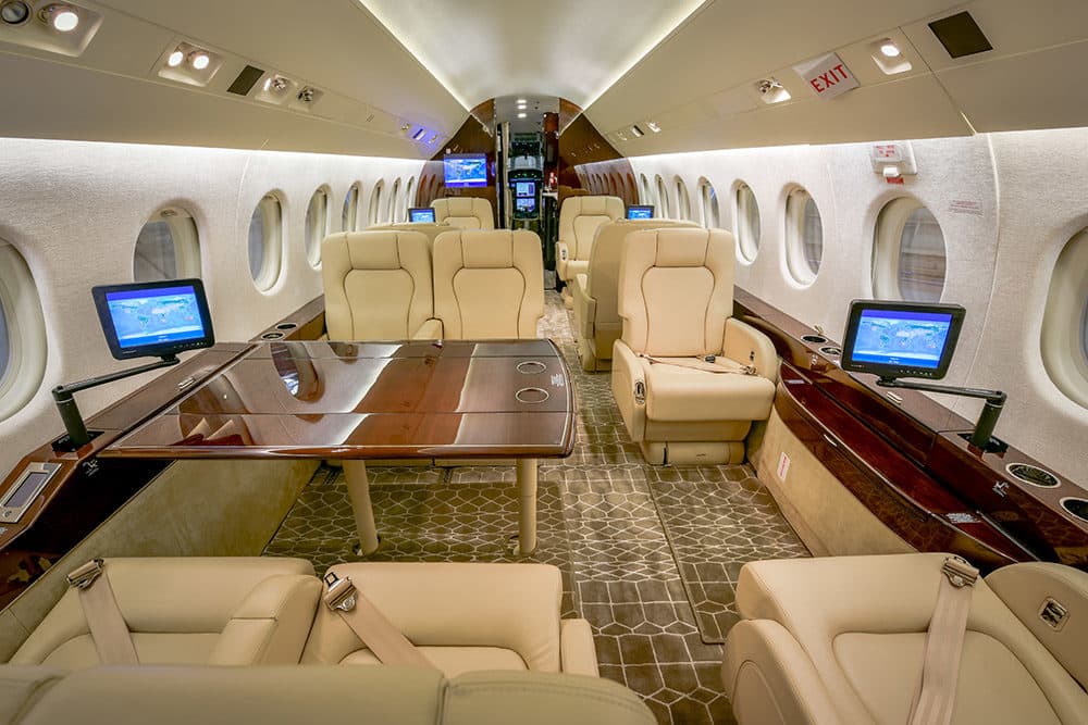 Falcon 2000LX N707MT
