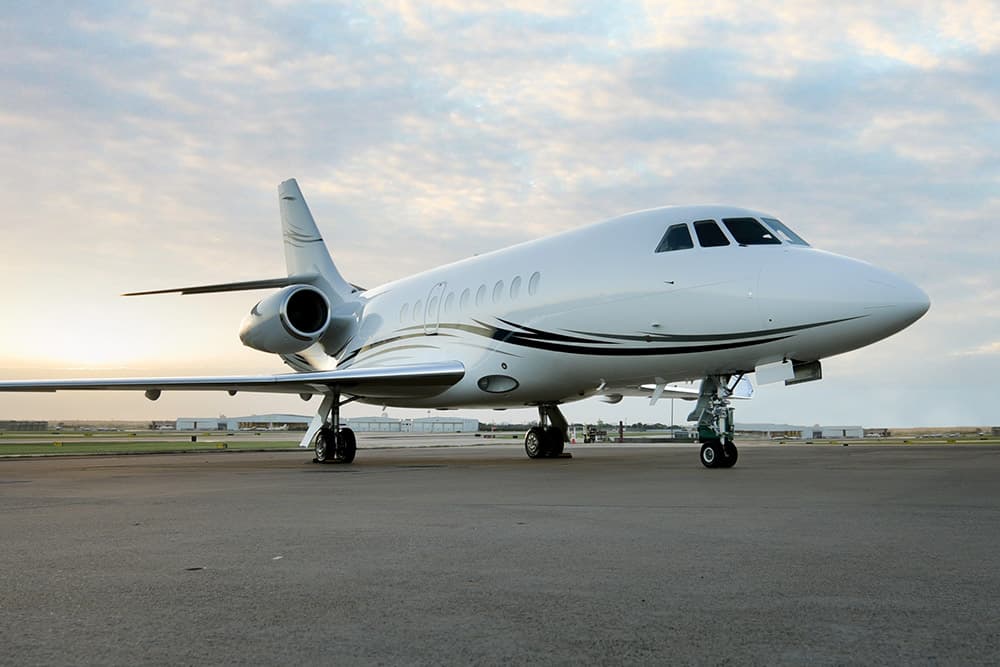 Falcon 2000LX N707MT