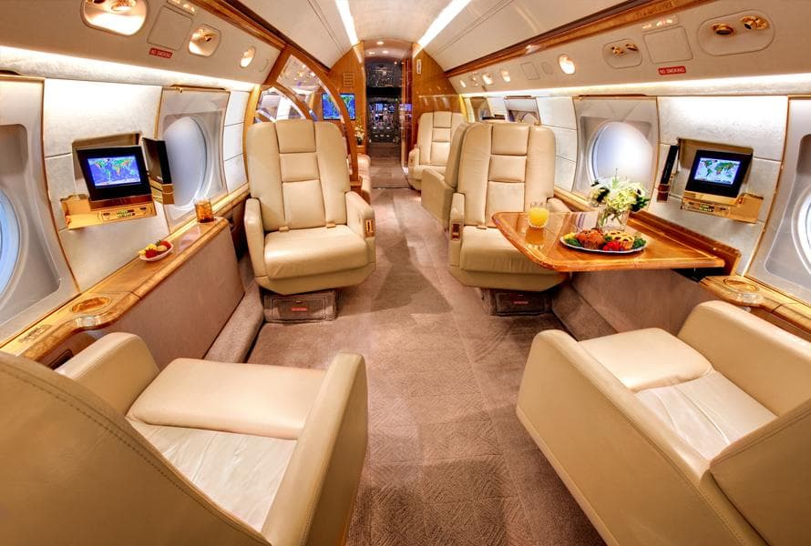 Gulfstream V N709AA