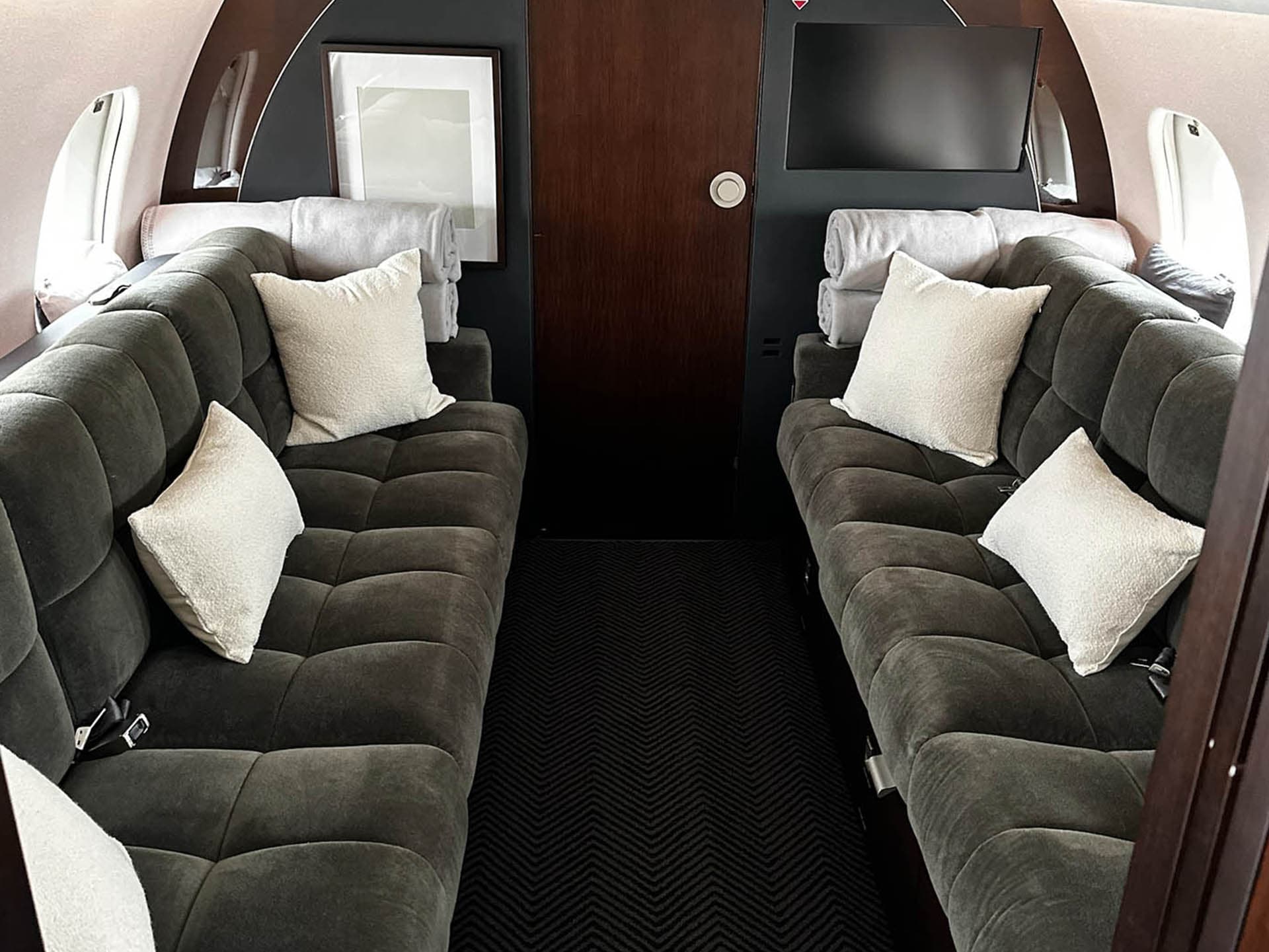 Global Express XRS N70ES