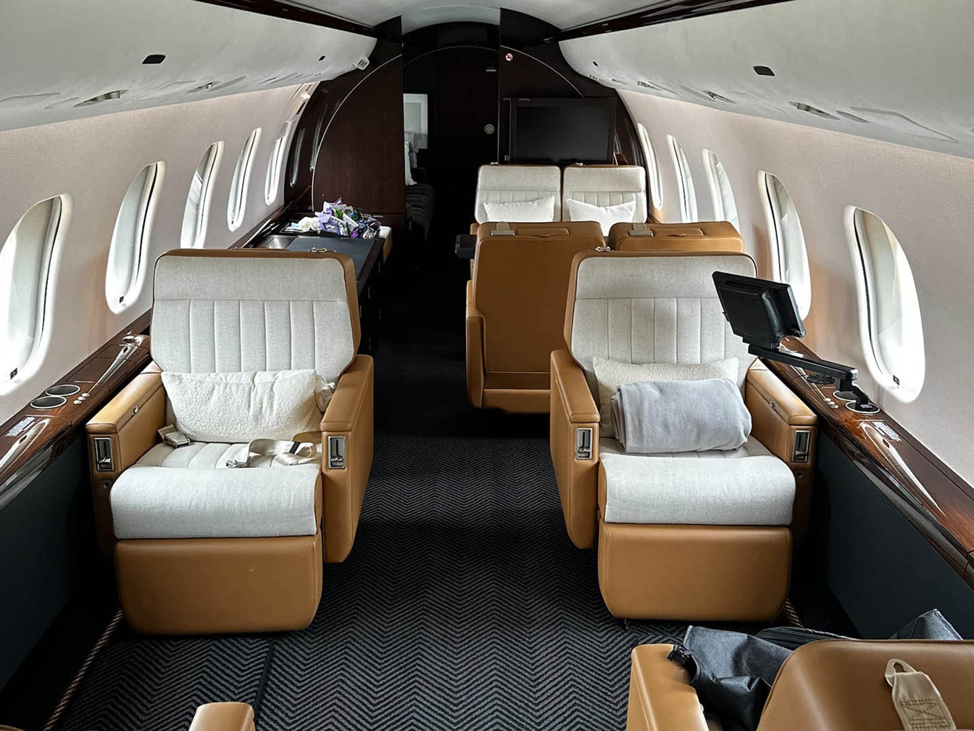 Global Express XRS N70ES