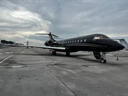 Global Express XRS N70ES