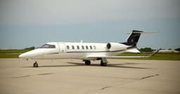 Learjet 70 N70NJ