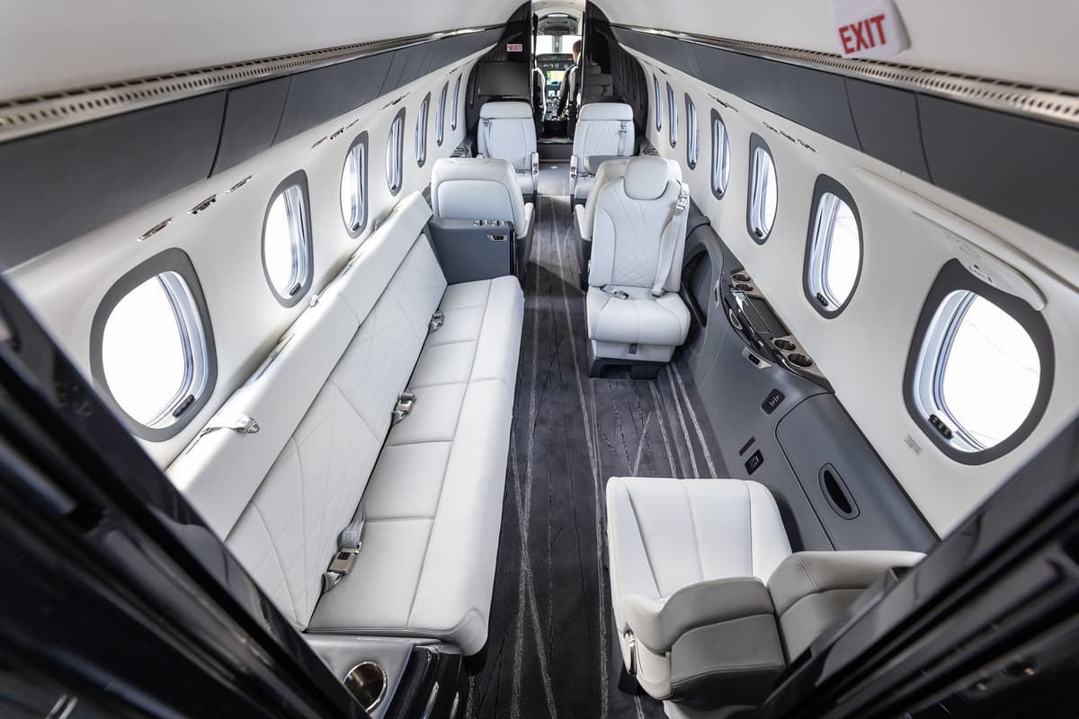 Cessna Citation Longitude N710VM