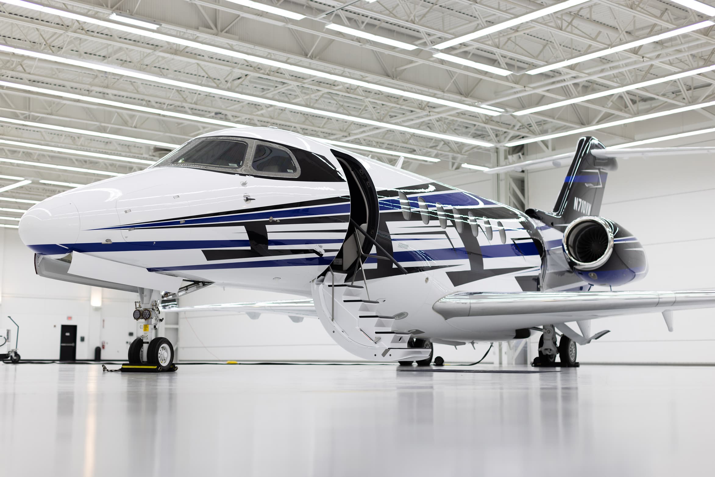 Cessna Citation Longitude N710VM