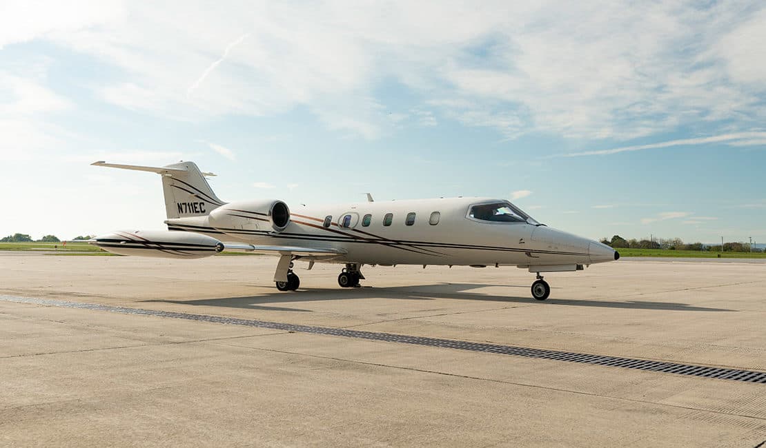 Learjet 35A N711EC
