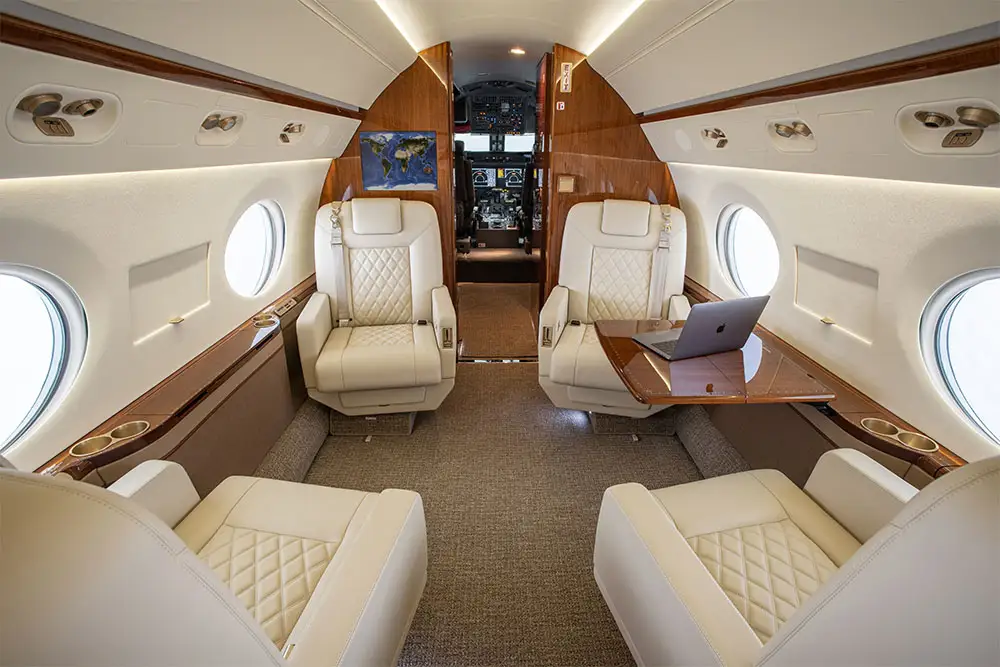 Gulfstream G450 N715GB