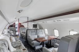 Challenger 604 N716TM