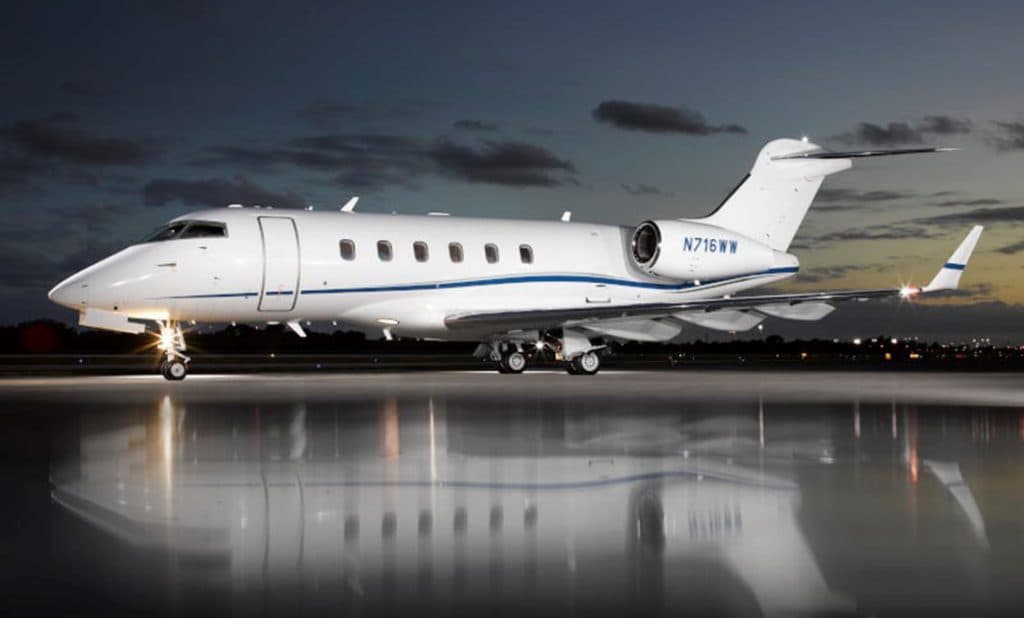 Challenger 300 N716WW