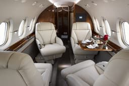 Hawker 850XP N720TM