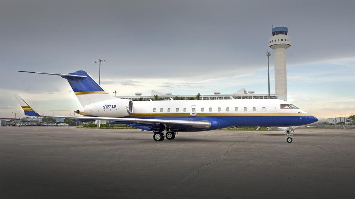 Global 5000 N723AB