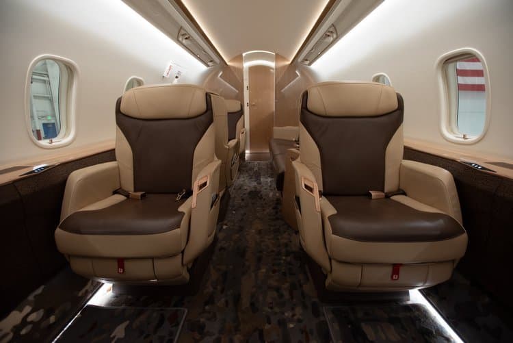 Challenger 3500 N724EH