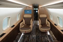 Challenger 3500 N724EH