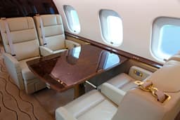 Global 5000 N724MF