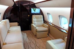 Global 5000 N724MF