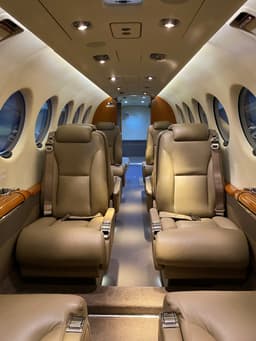Beechcraft King Air 350iER N725TR
