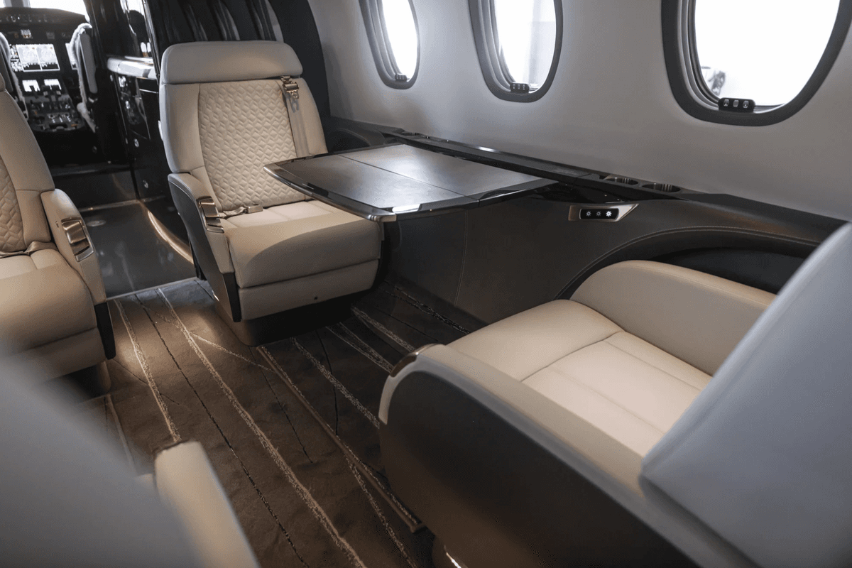 Cessna Citation Longitude N725VM