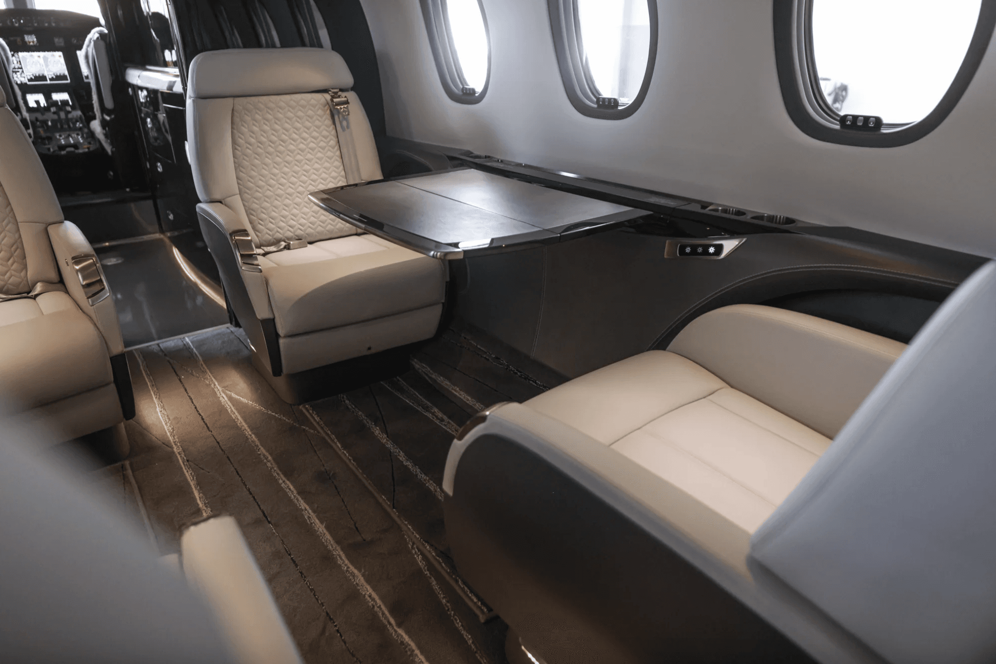 Cessna Citation Longitude N725VM