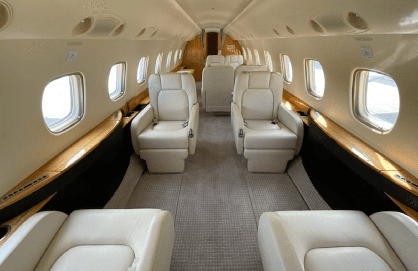 Embraer Legacy 600 N728PH