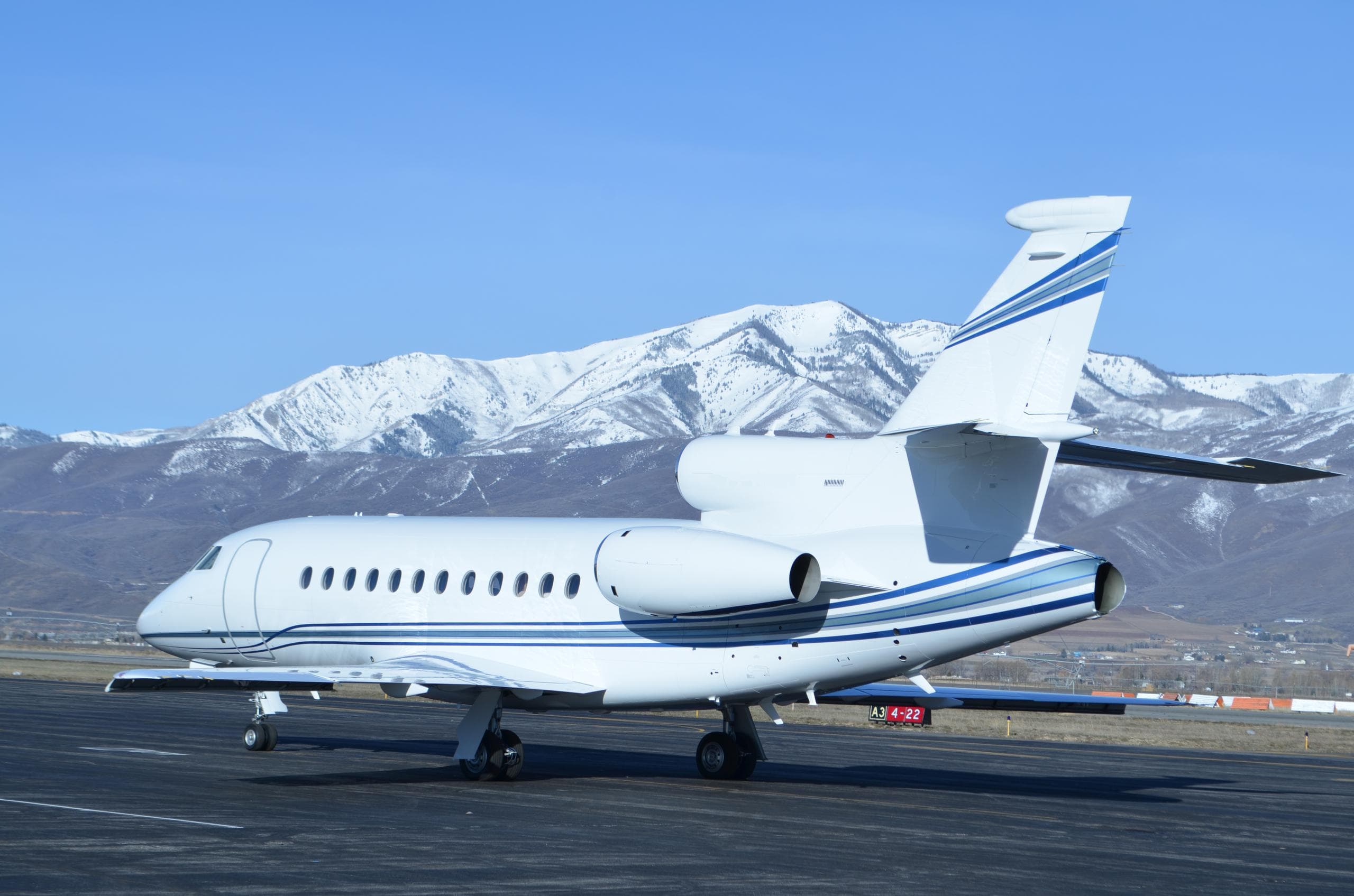 Falcon 900EX N731SR