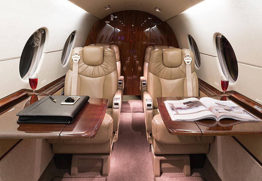 Hawker 400XP N732WB