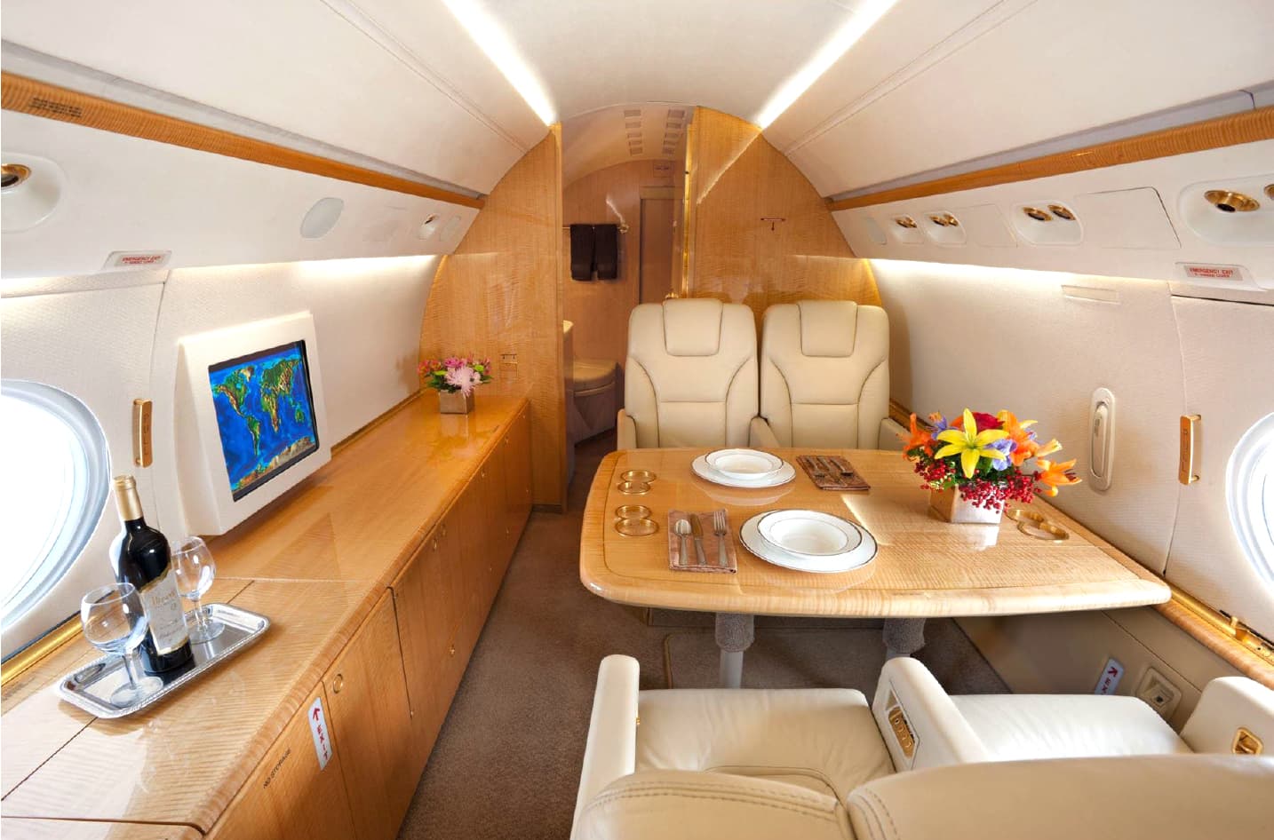 Gulfstream V N740SS