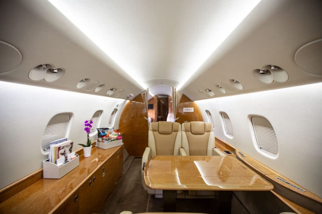 Embraer Legacy 650 N742SP